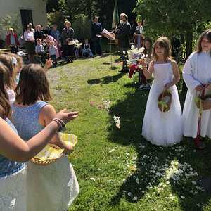 Fronleichnam unter schönem Himmel